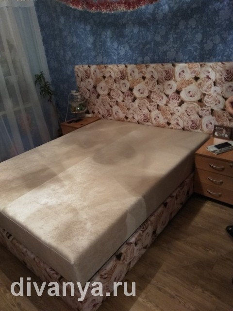 В продаже Мягкие кровати